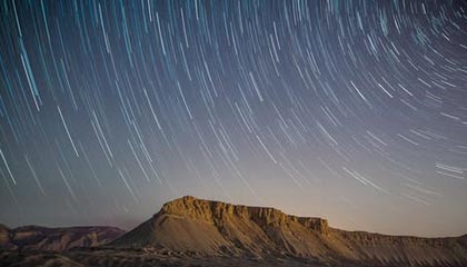 爱游戏体育-国际热身赛国家队惨败 球迷反思战术问题，2021国际热身赛赛程