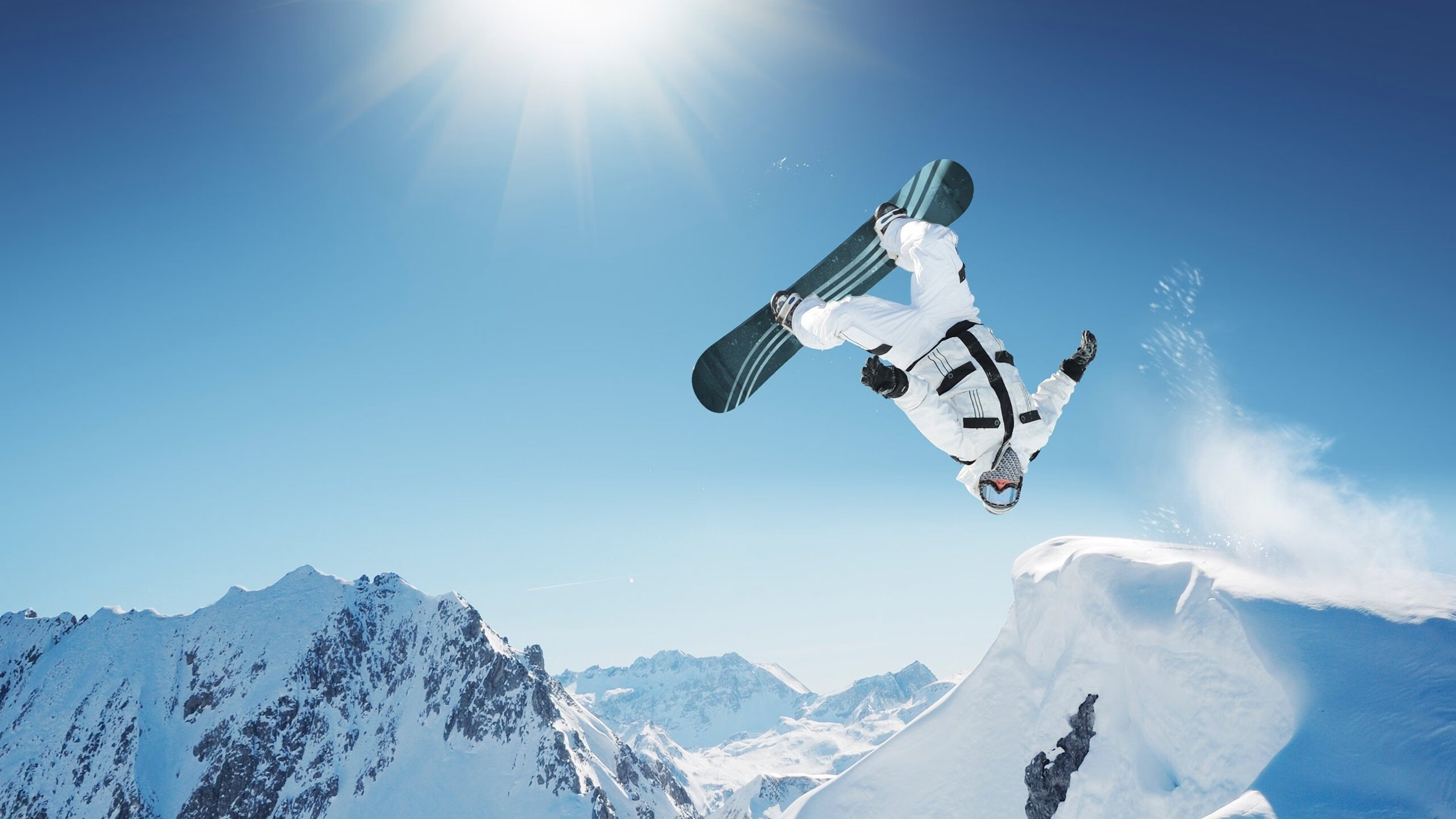 未来足球场馆智能化程度提升，自动化管理成为趋势，足球场馆建设